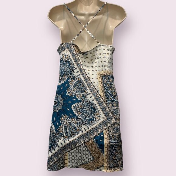 SHEIN Crisscross Back Scarf Paisley Print Polyester Cami Dress Size Medium - Picture 2 of 5